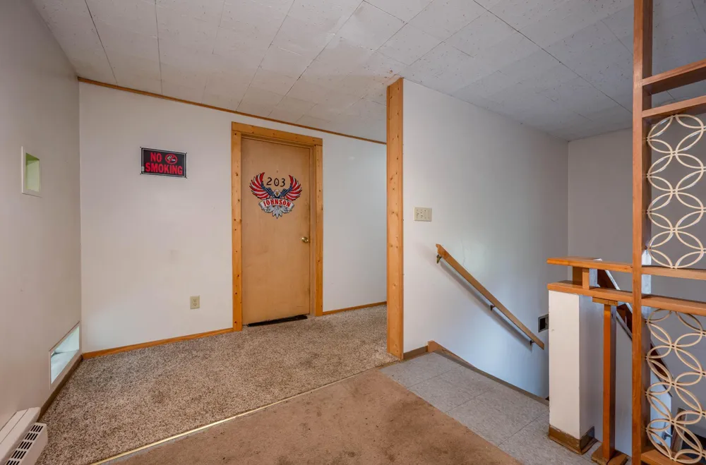 200 NE Hwy 1 Effie, MN 56639