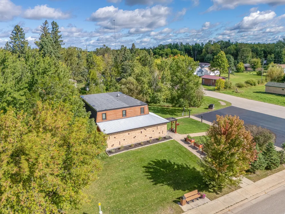 200 NE Hwy 1 Effie, MN 56639