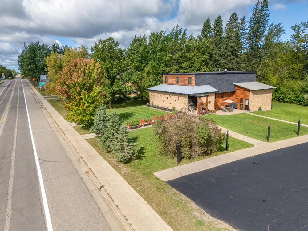 200 NE Hwy 1 Effie, MN 56639