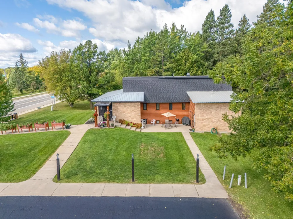 200 NE Hwy 1 Effie, MN 56639