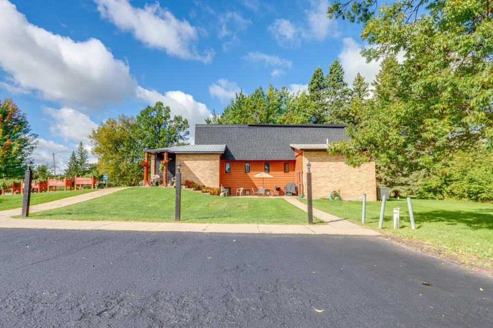 200 NE Hwy 1 Effie, MN 56639