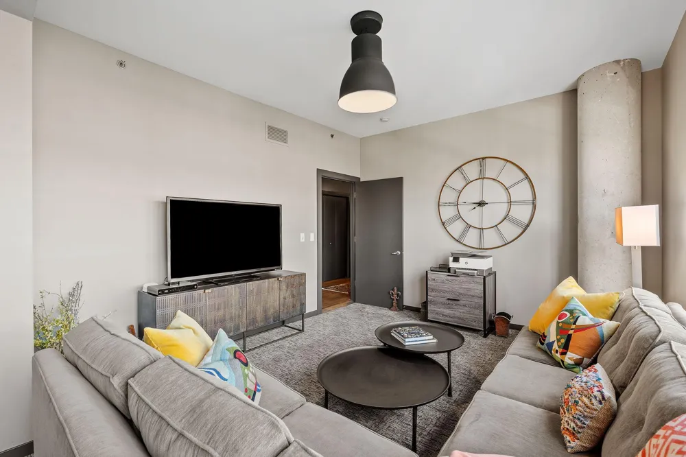 111 4th Avenue #403 Minneapolis, MN 55401