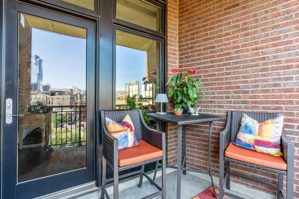 111 4th Avenue #403 Minneapolis, MN 55401
