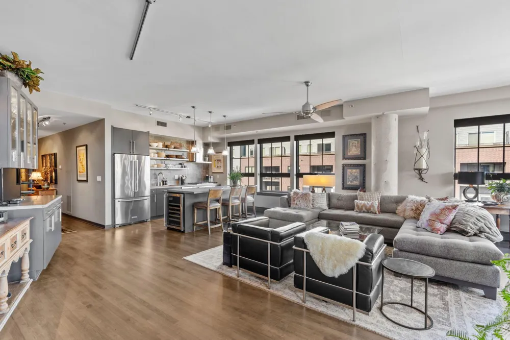 111 4th Avenue #403 Minneapolis, MN 55401