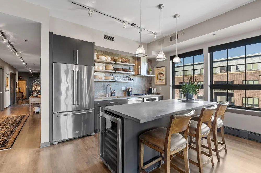 111 4th Avenue #403 Minneapolis, MN 55401