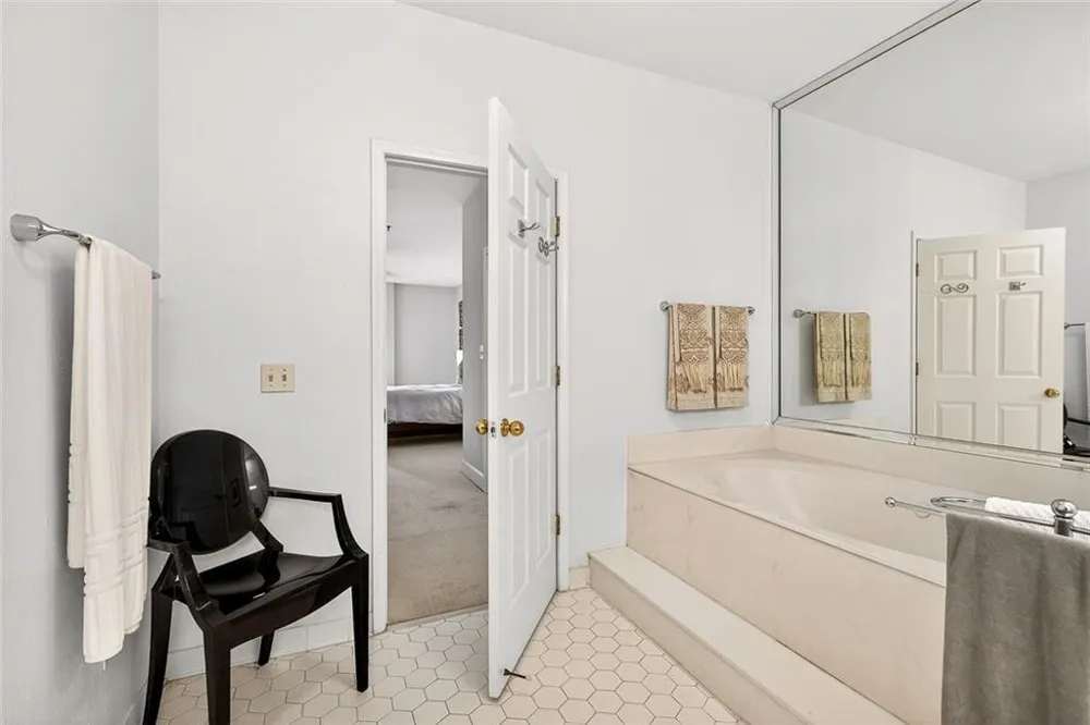 2865 Lenox Road NE #503 Atlanta, GA 30324