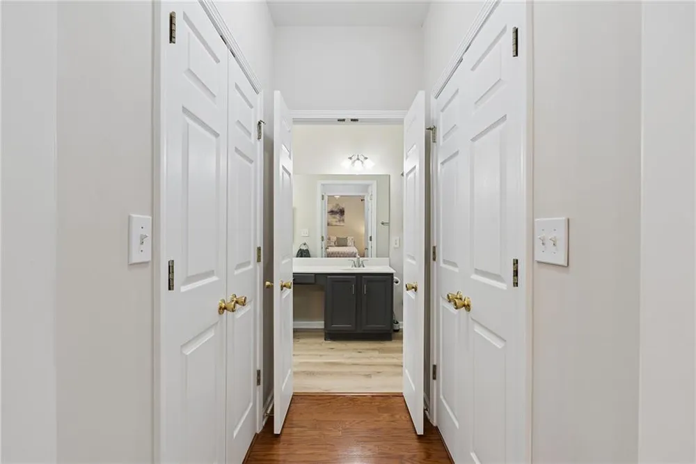 3392 Raes Creek Road Marietta, GA 30008