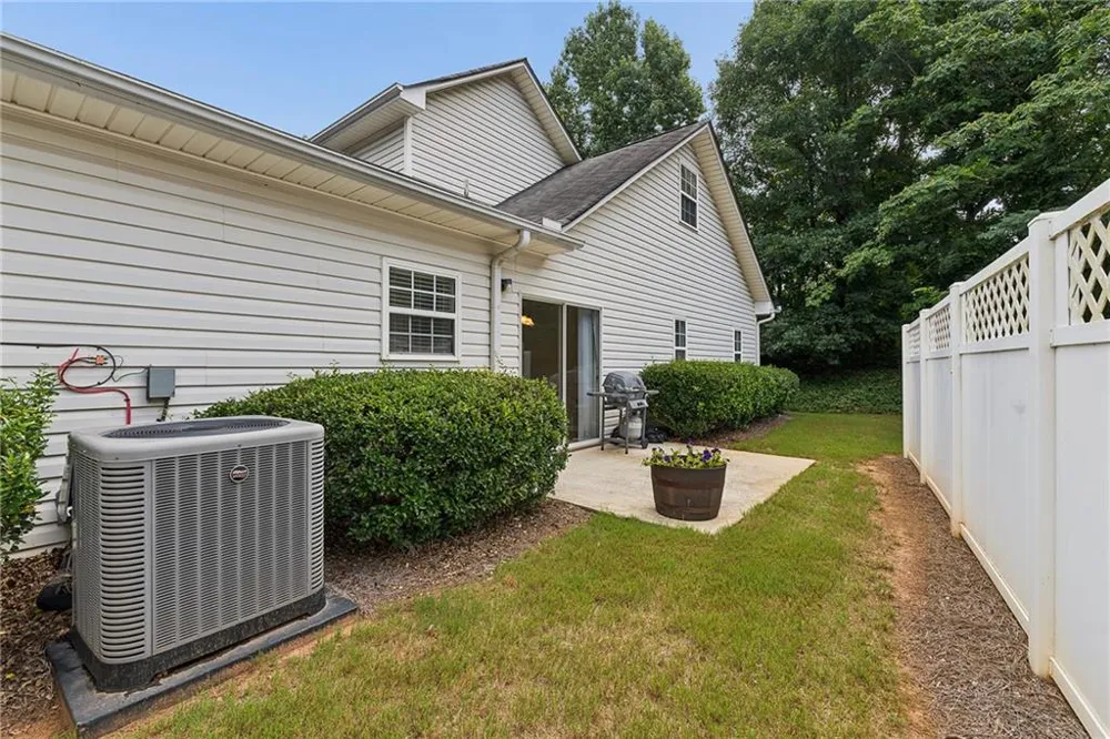 3392 Raes Creek Road Marietta, GA 30008
