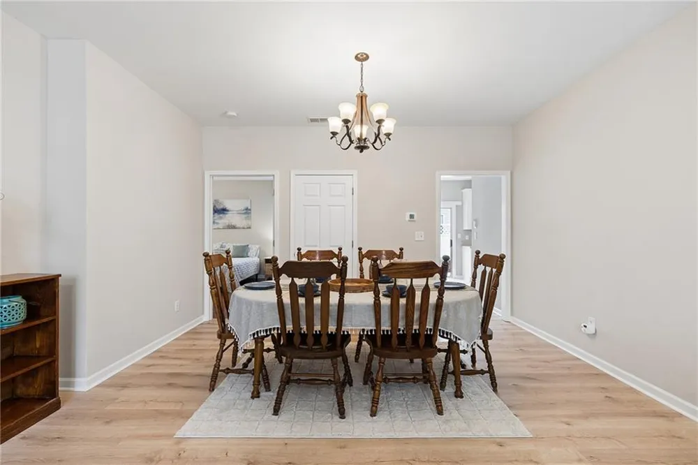 3392 Raes Creek Road Marietta, GA 30008