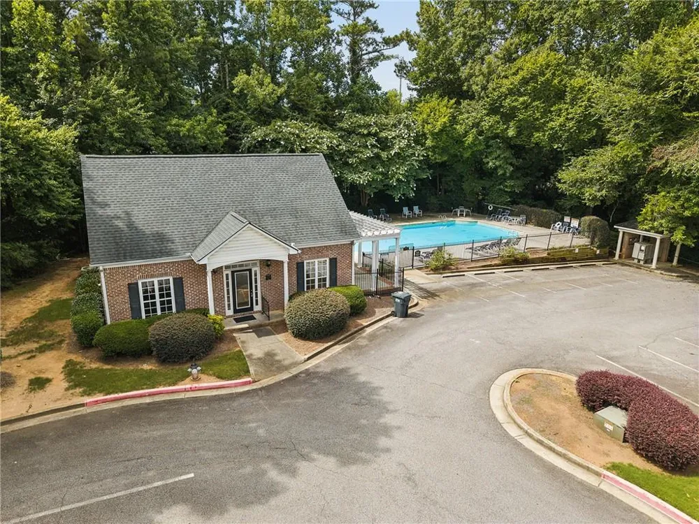 3392 Raes Creek Road Marietta, GA 30008