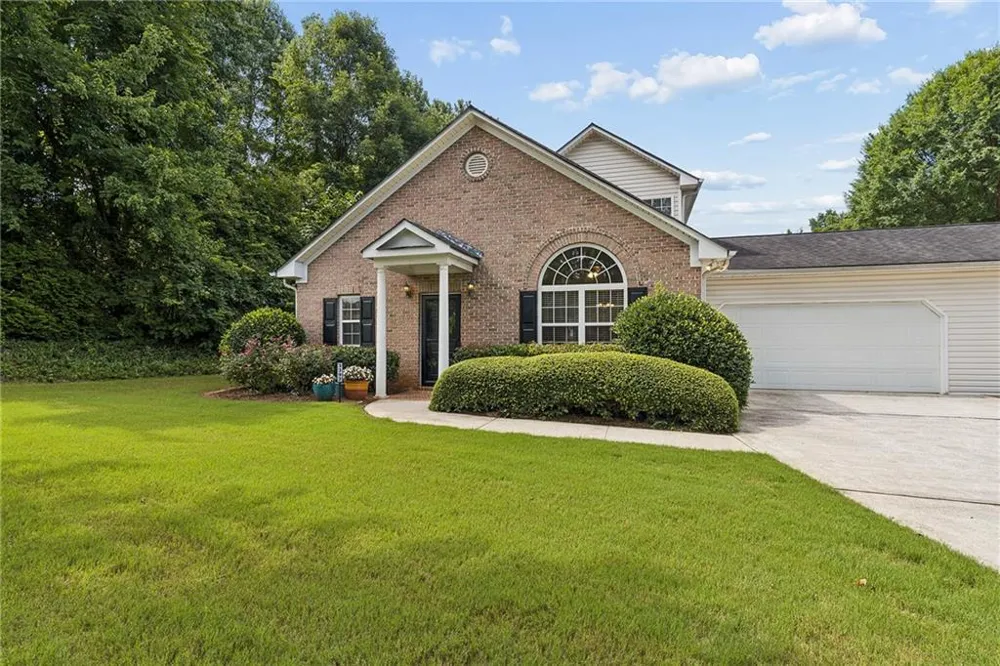 3392 Raes Creek Road Marietta, GA 30008