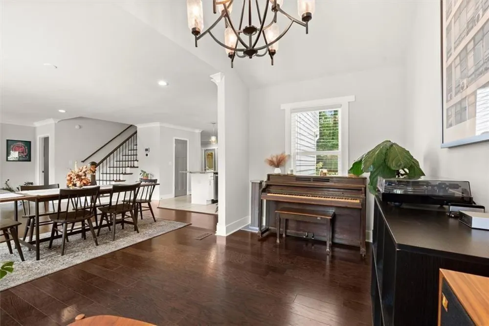 1376 Smith Street SE Atlanta, GA 30316