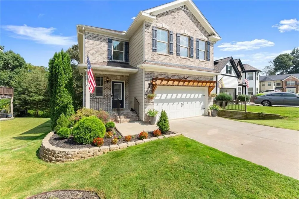 5815 Crest Oak Way Cumming, GA 30028