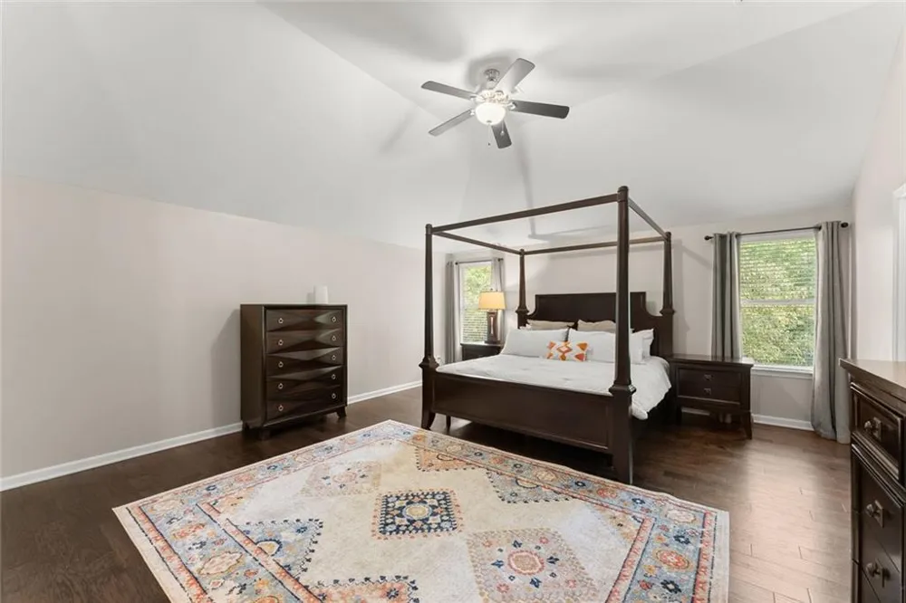 5815 Crest Oak Way Cumming, GA 30028