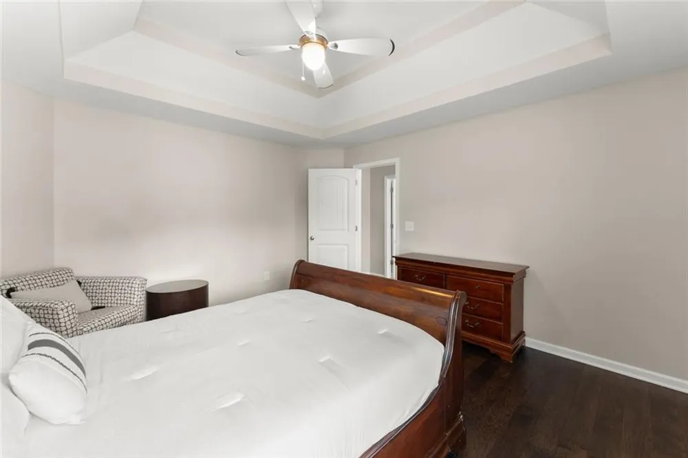 5815 Crest Oak Way Cumming, GA 30028