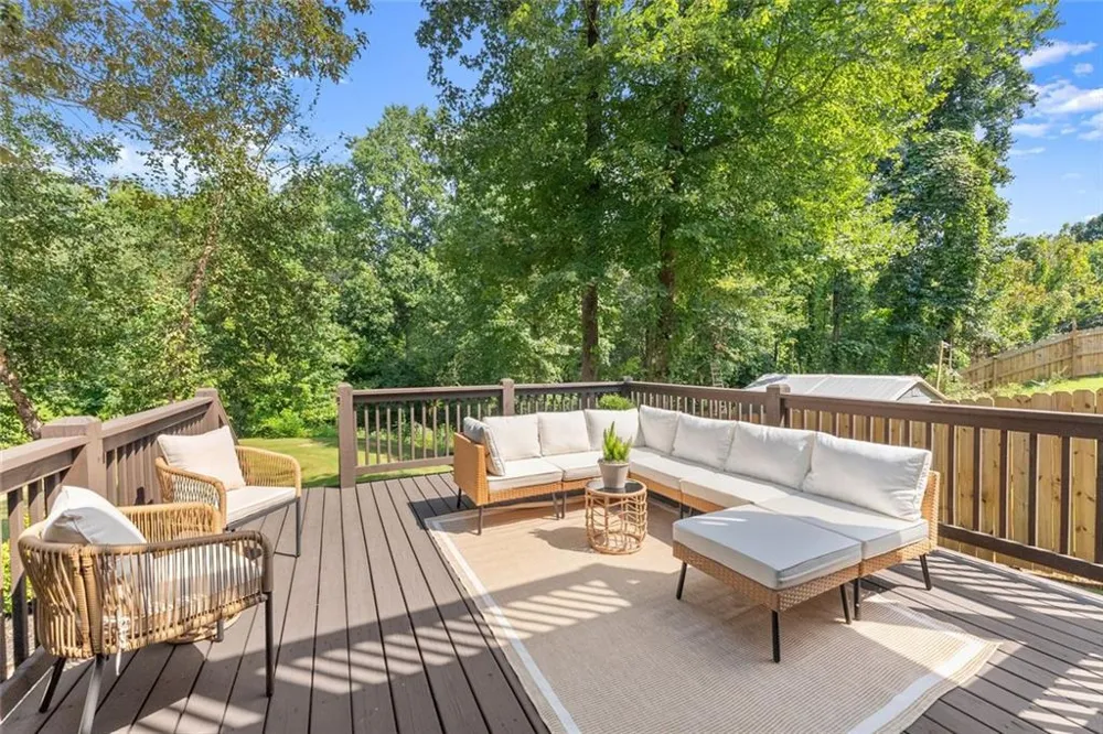 5815 Crest Oak Way Cumming, GA 30028