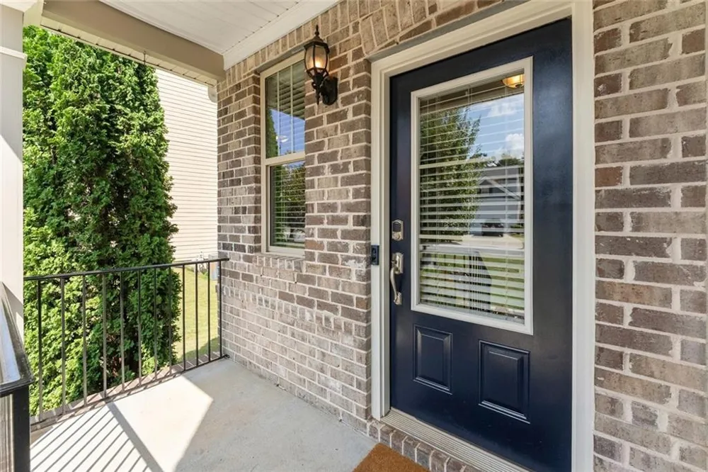5815 Crest Oak Way Cumming, GA 30028