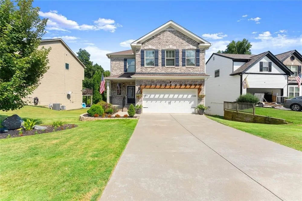 5815 Crest Oak Way Cumming, GA 30028