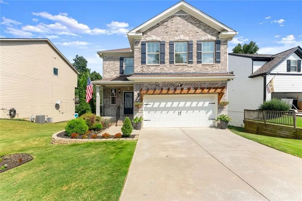 5815 Crest Oak Way Cumming, GA 30028