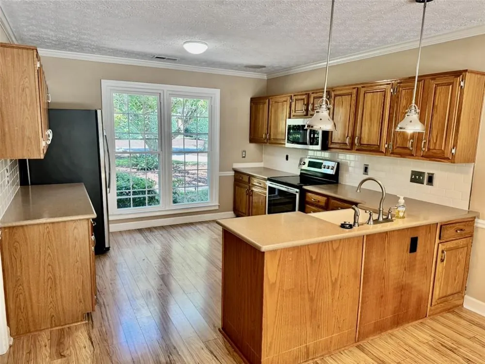 11860 Wexford Club Drive Roswell, GA 30075