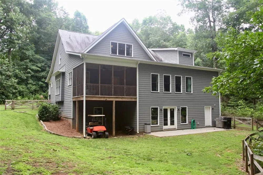 1250 Blue Ridge Overlook Dawsonville, GA 30534