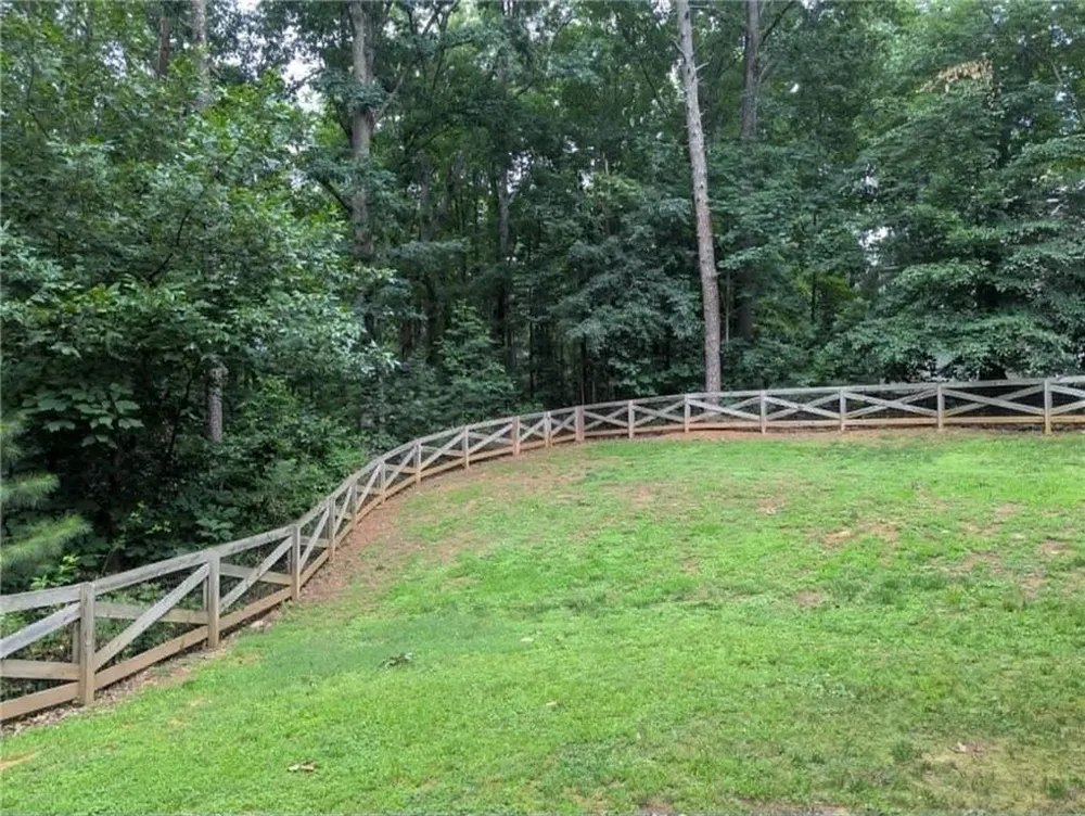 1250 Blue Ridge Overlook Dawsonville, GA 30534