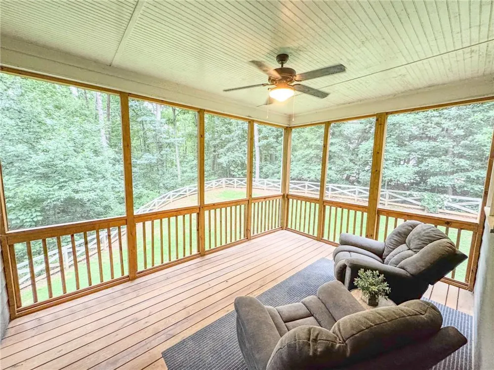 1250 Blue Ridge Overlook Dawsonville, GA 30534