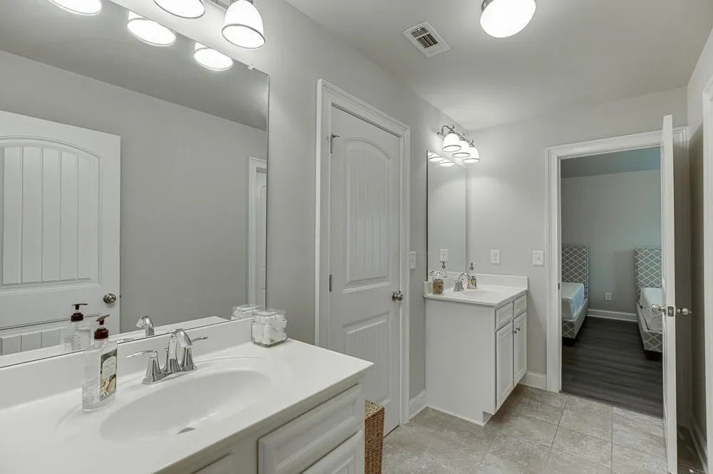 914 Rainsong Court Braselton, GA 30517