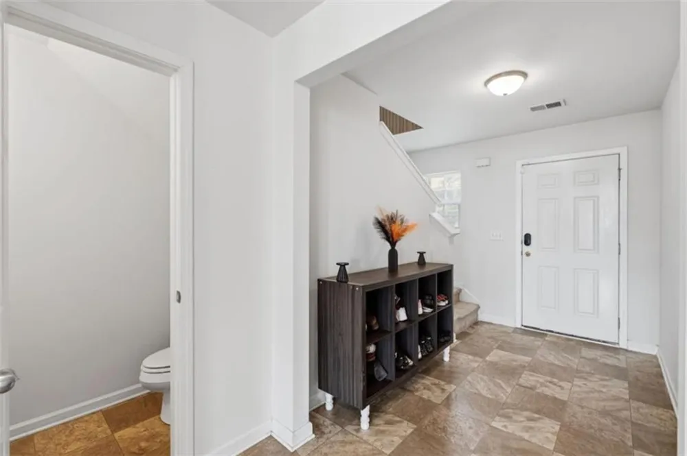 2859 S Hills Riverdale, GA 30296