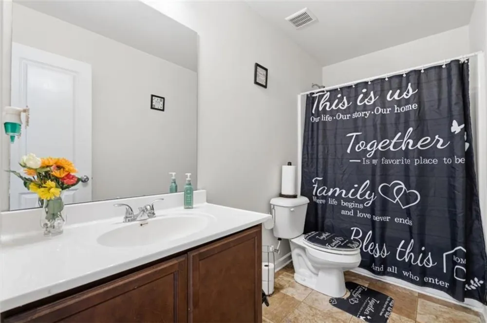 2859 S Hills Riverdale, GA 30296