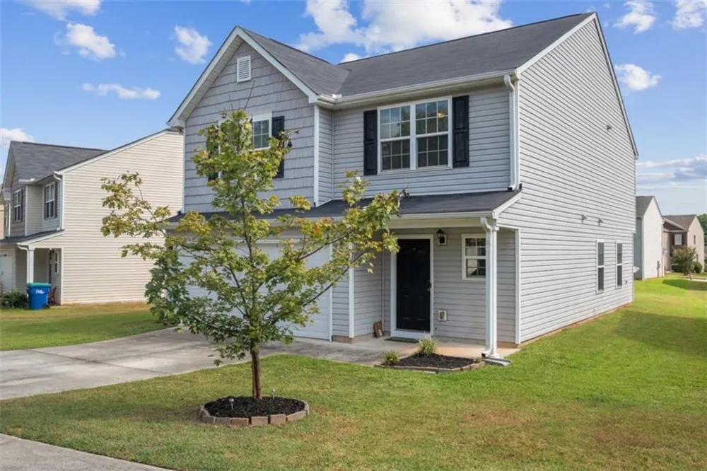 2859 S Hills Riverdale, GA 30296