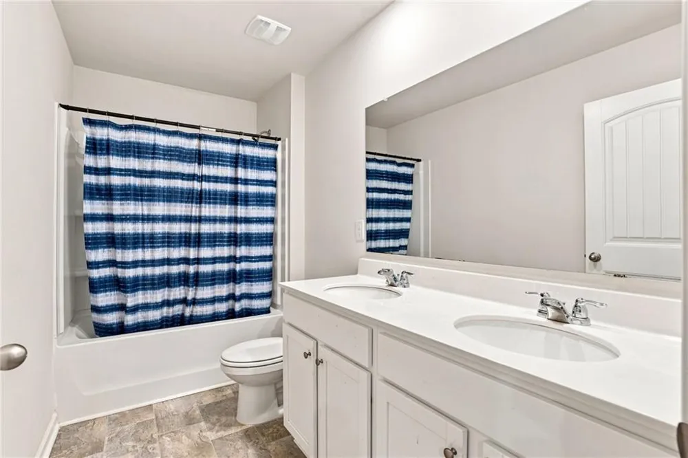 10 Quail Pass Dawsonville, GA 30534