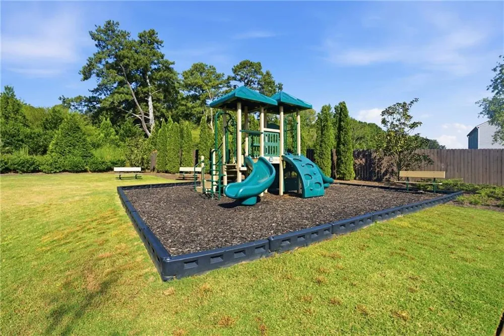 10 Quail Pass Dawsonville, GA 30534