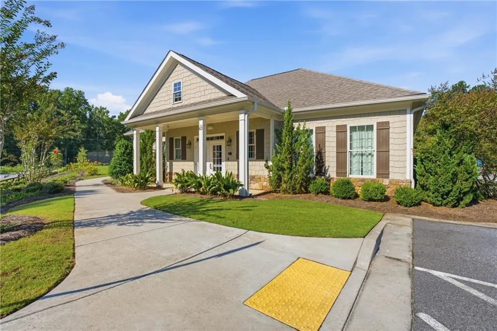 10 Quail Pass Dawsonville, GA 30534