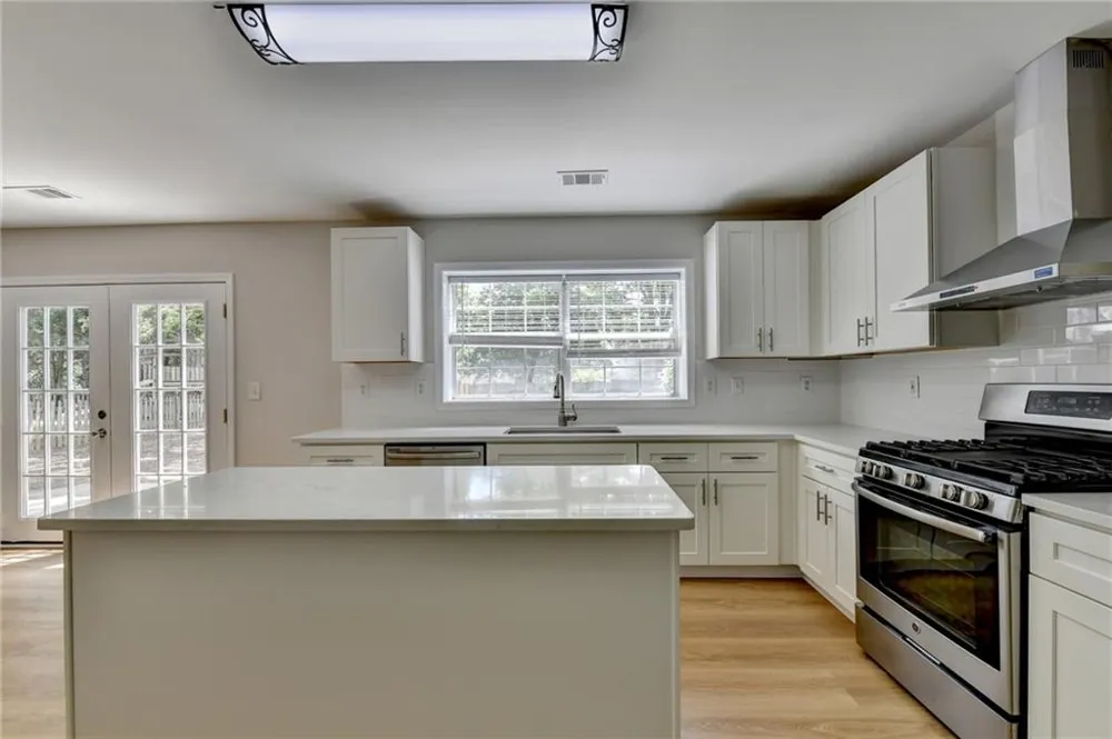 340 Waddington Trail Johns Creek, GA 30097