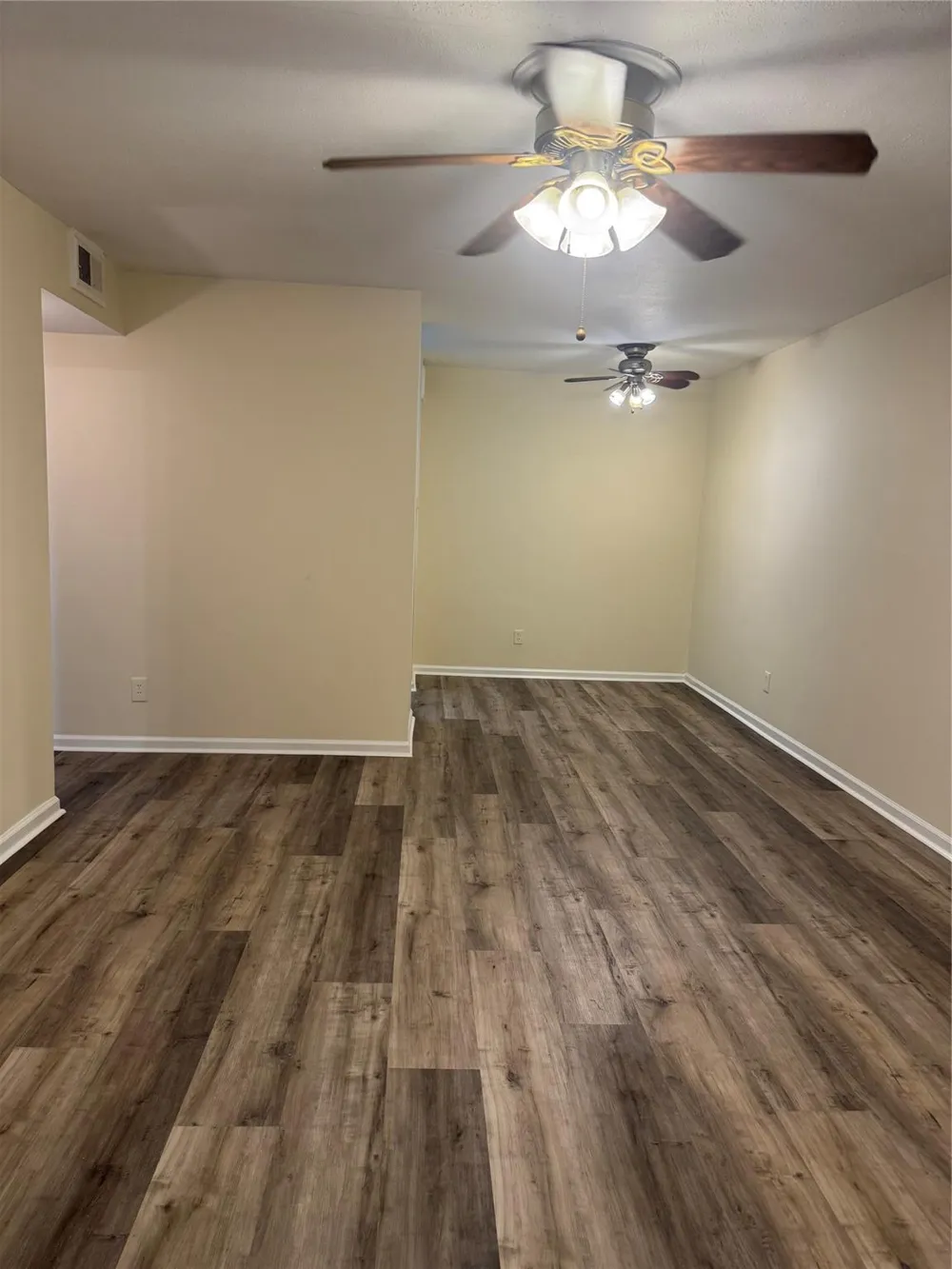 3535 Nasa Road 1 Parkway #40 Seabrook, TX 77586