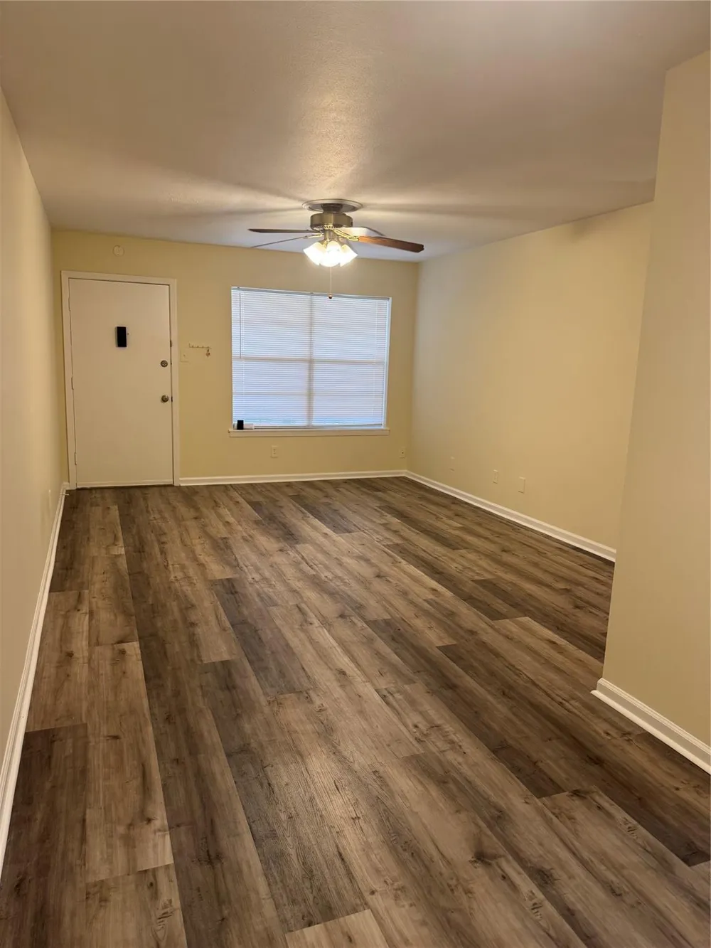 3535 Nasa Road 1 Parkway #40 Seabrook, TX 77586