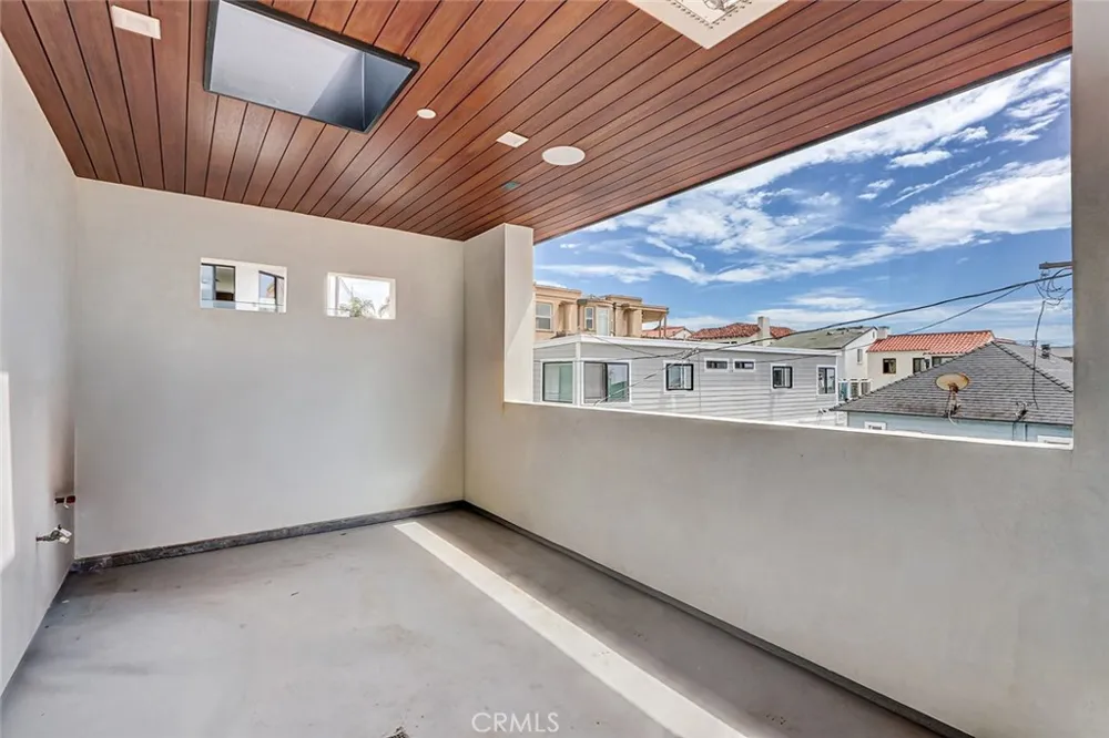 218 14th Street Manhattan Beach, CA 90266