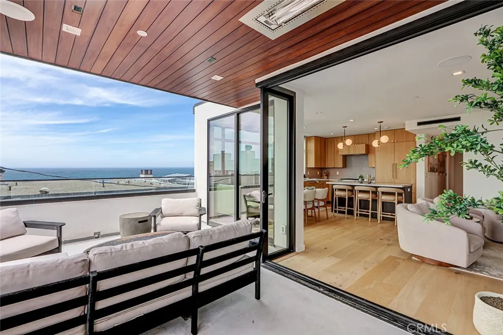 218 14th Street Manhattan Beach, CA 90266