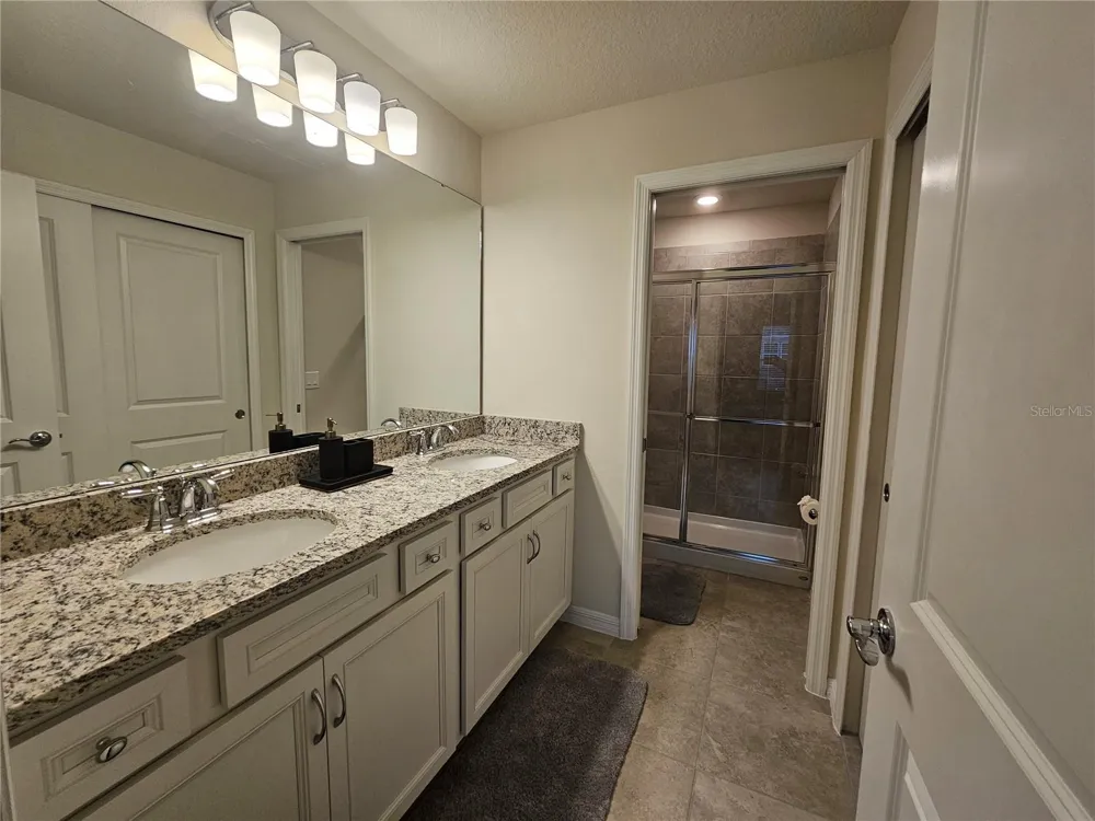 3942 LANA AVENUE Davenport, FL 33897