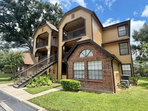 375 LAKE ONTARIO COURT #102