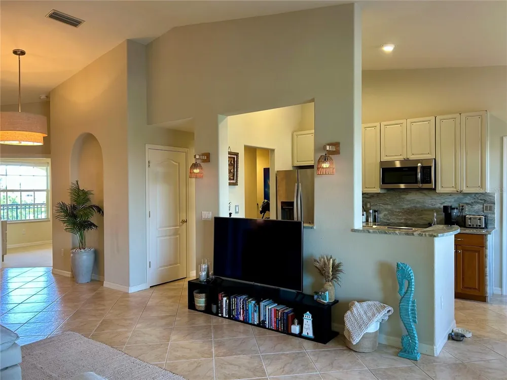 980 COOPER STREET #402 Venice, FL 34285
