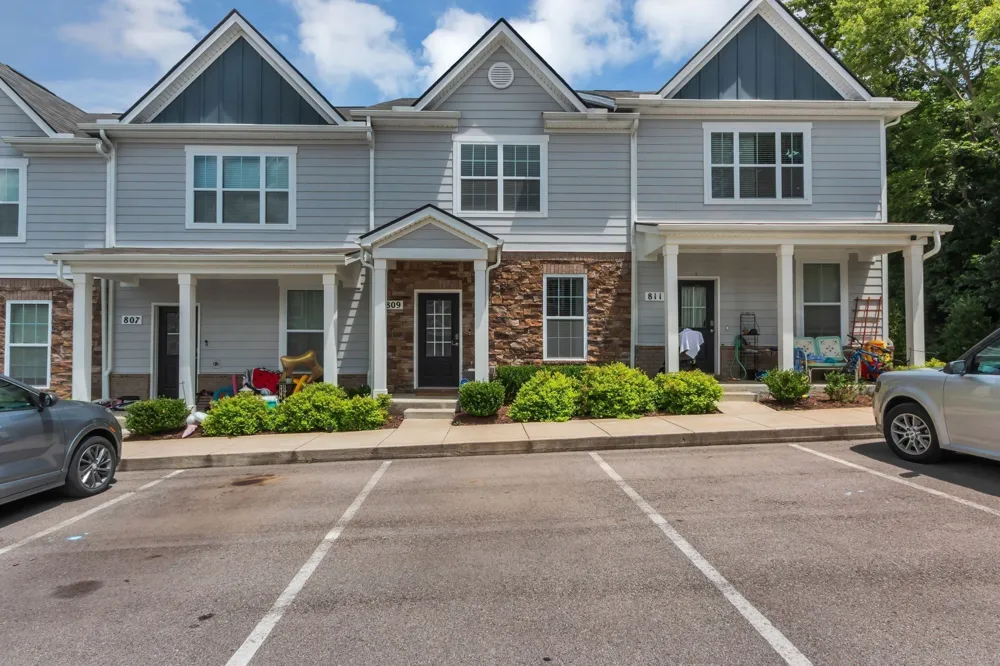809 Dallas Dr Columbia, TN 38401