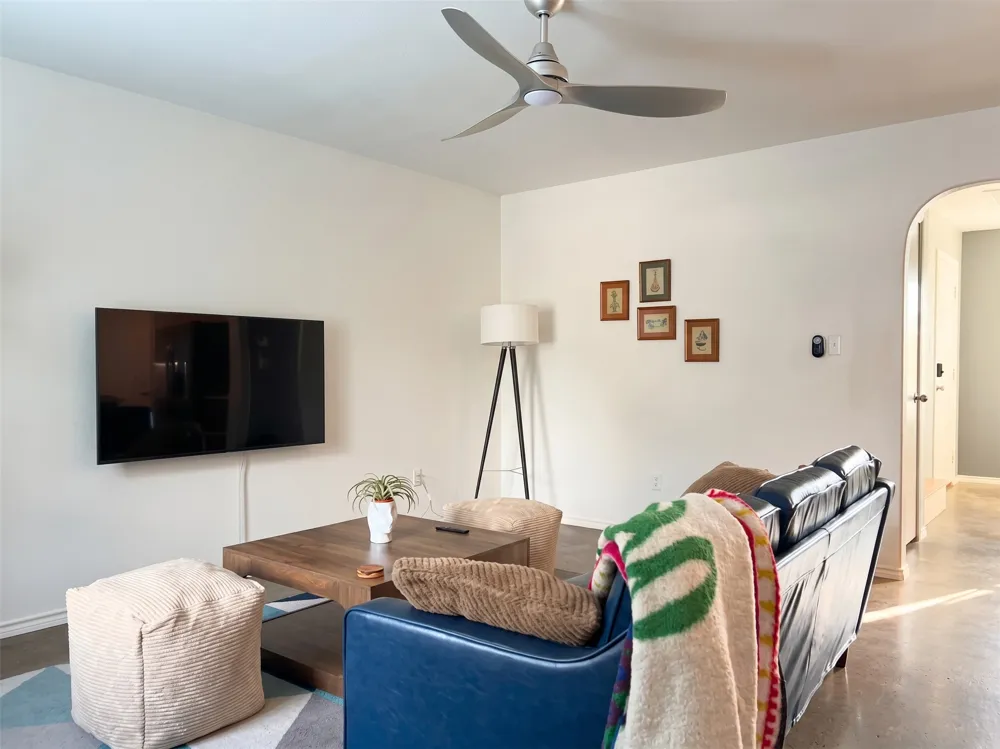 4625 Credo Lane Austin, TX 78725