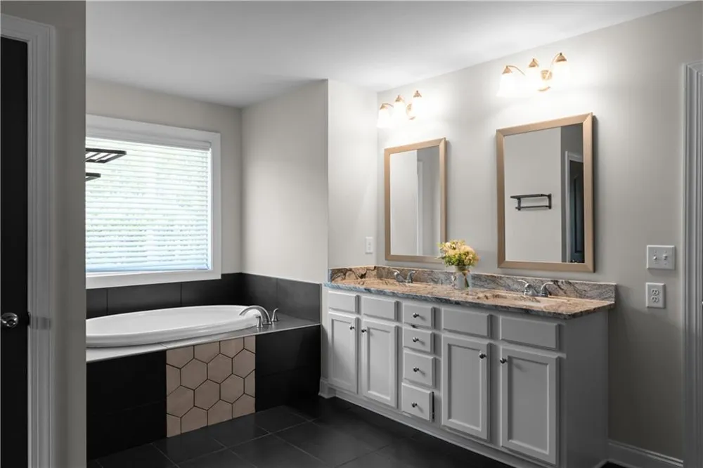 5810 Langdale Douglasville, GA 30135