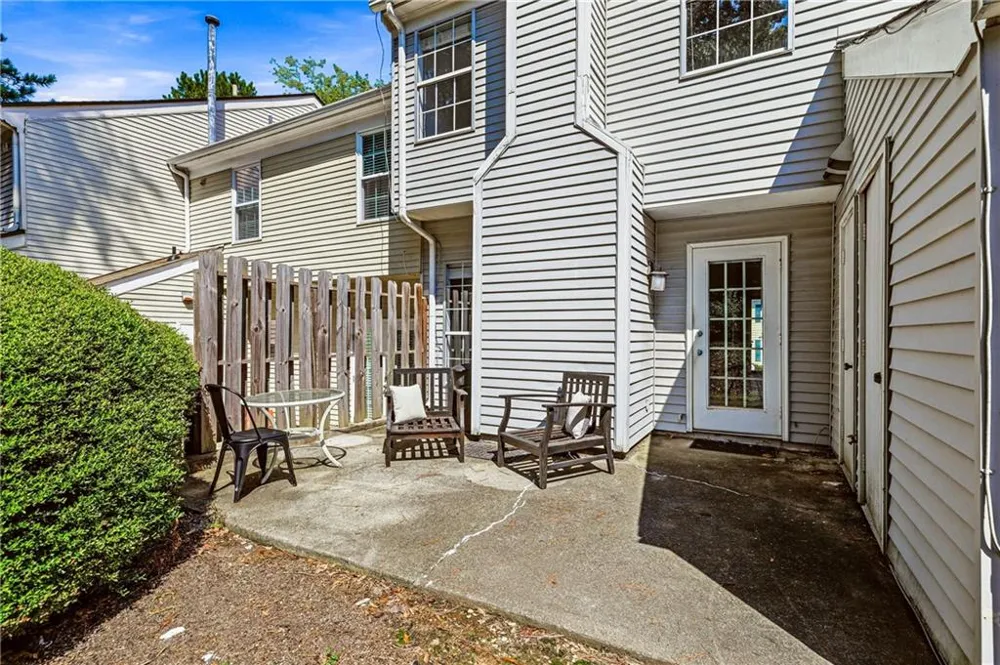 1008 Wedgewood Way Sandy Springs, GA 30350