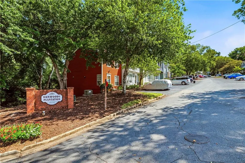 1008 Wedgewood Way Sandy Springs, GA 30350