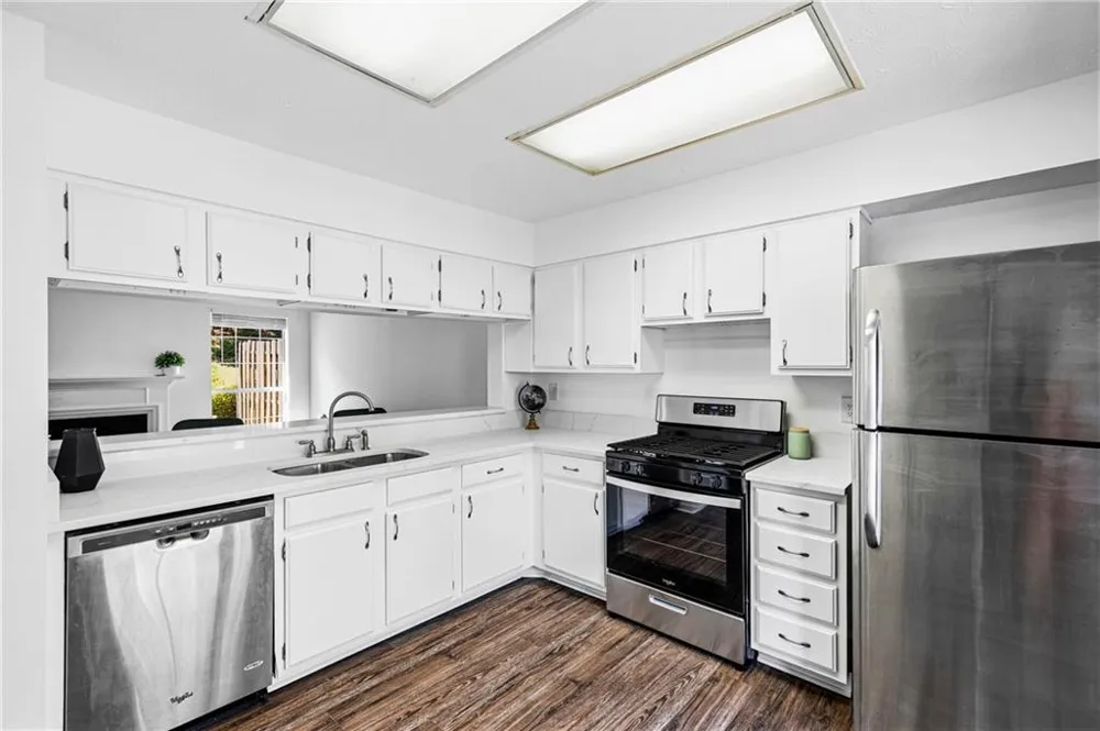 1008 Wedgewood Way Sandy Springs, GA 30350