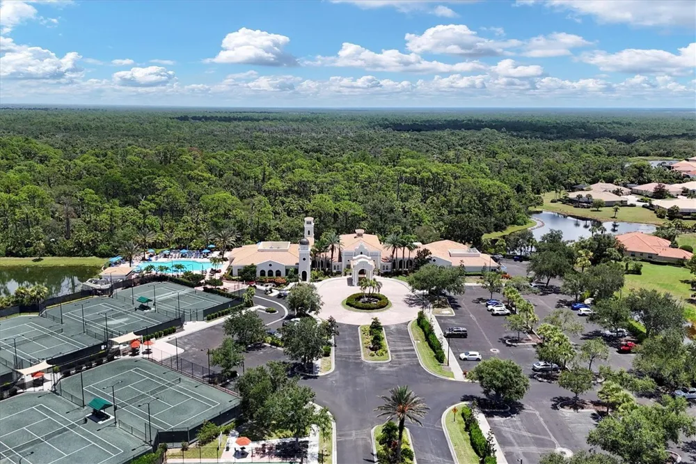 345 SAVONA WAY North Venice, FL 34275