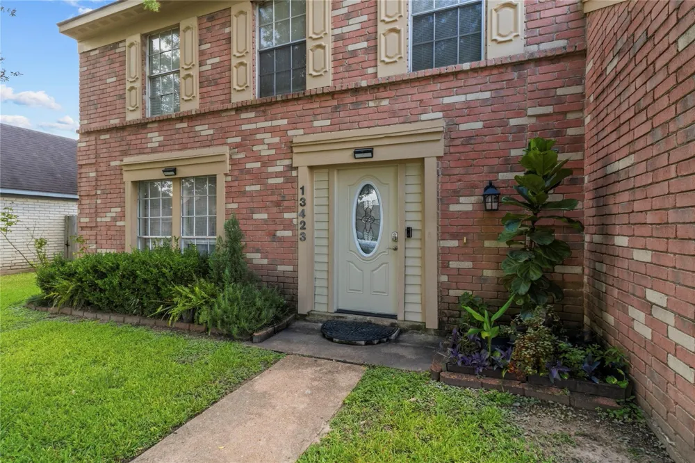 13423 Bridgewalk Lane Houston, TX 77041